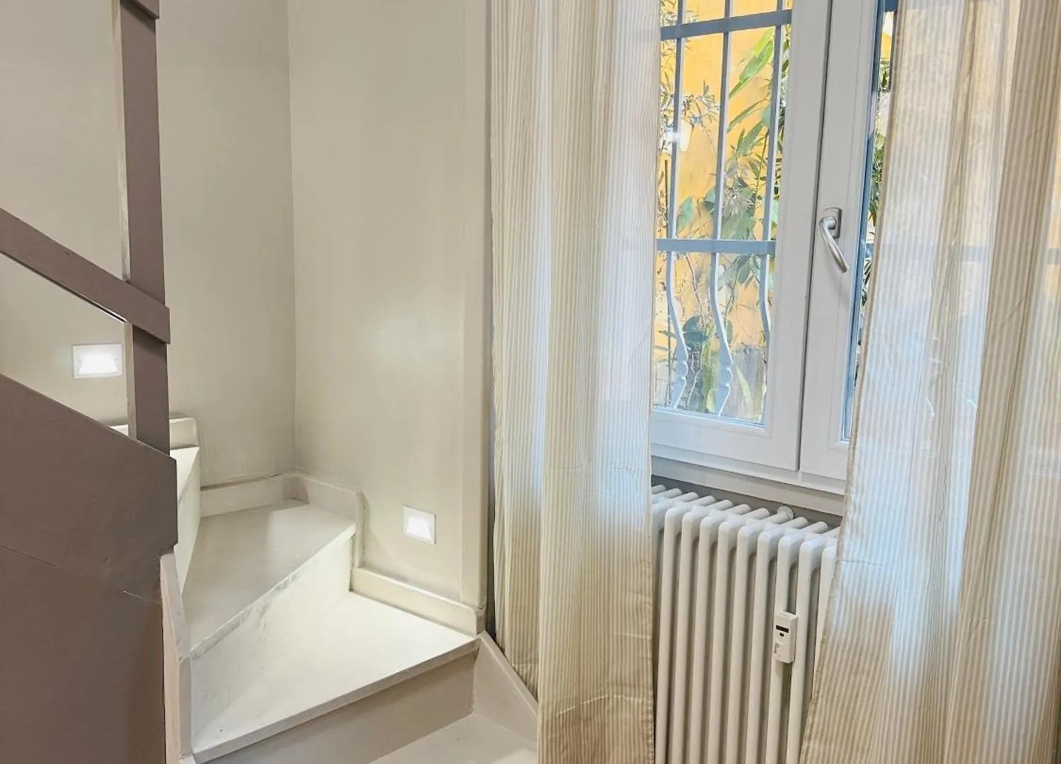Comecasa Incantevole Loft Near Bocconi Milan Italy